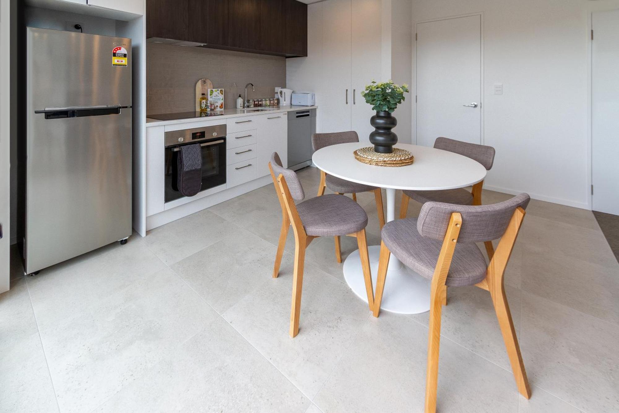 2Br Townhouse: Cosy, Close To City, Car Park Christchurch Kültér fotó