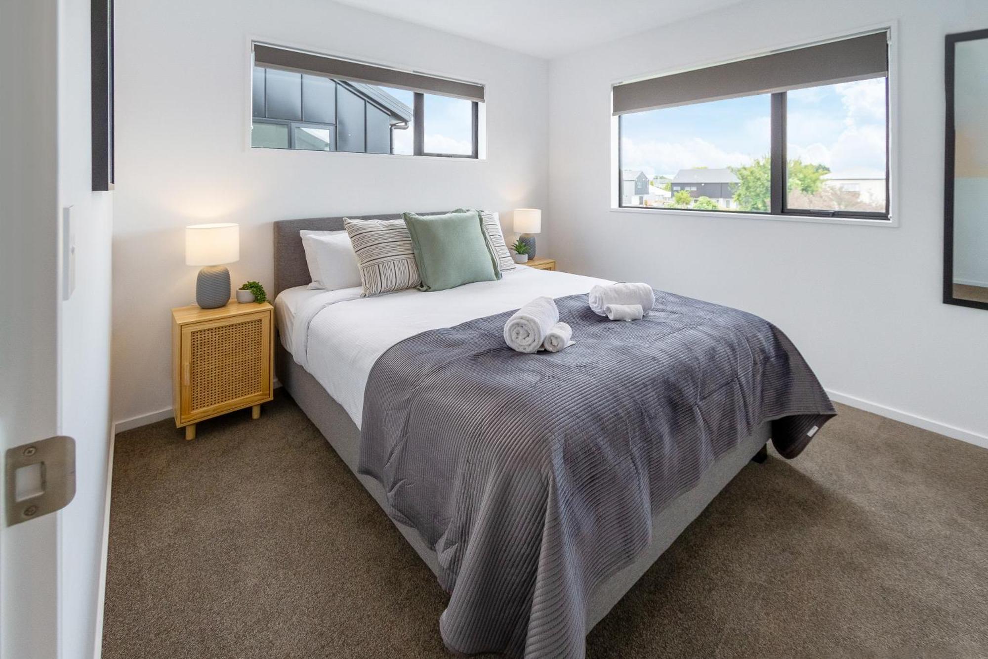 2Br Townhouse: Cosy, Close To City, Car Park Christchurch Kültér fotó